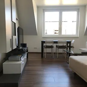 Apartment Sunny By Jr City, Wien